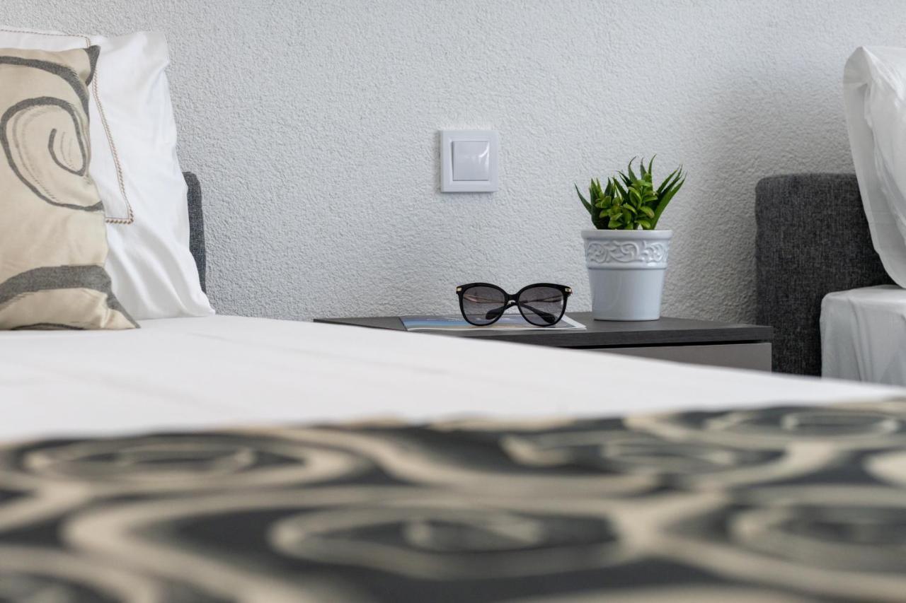 Apartmani Kastelina Vir Exterior foto