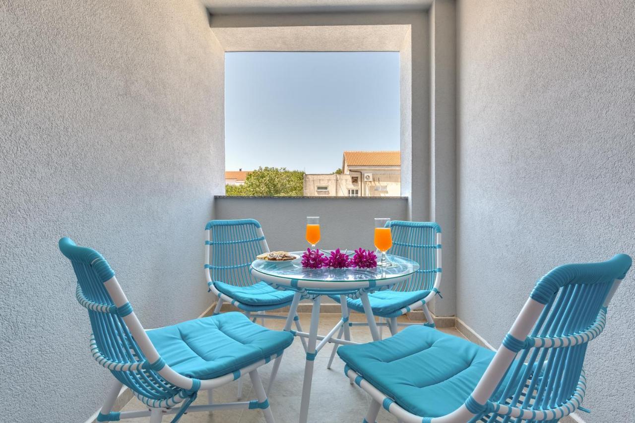 Apartmani Kastelina Vir Exterior foto